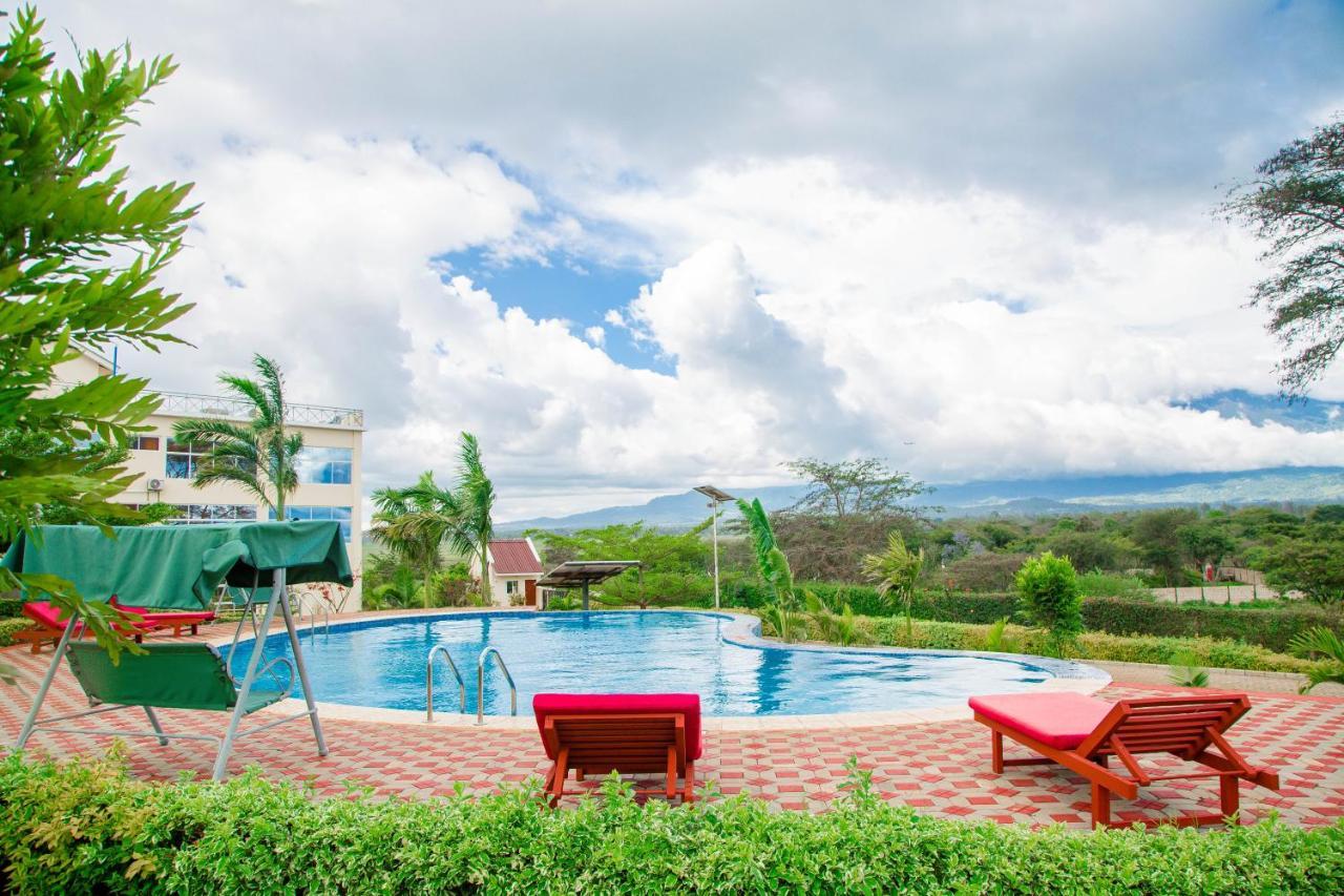 A1 Hotel And Resort Arusha Buitenkant foto