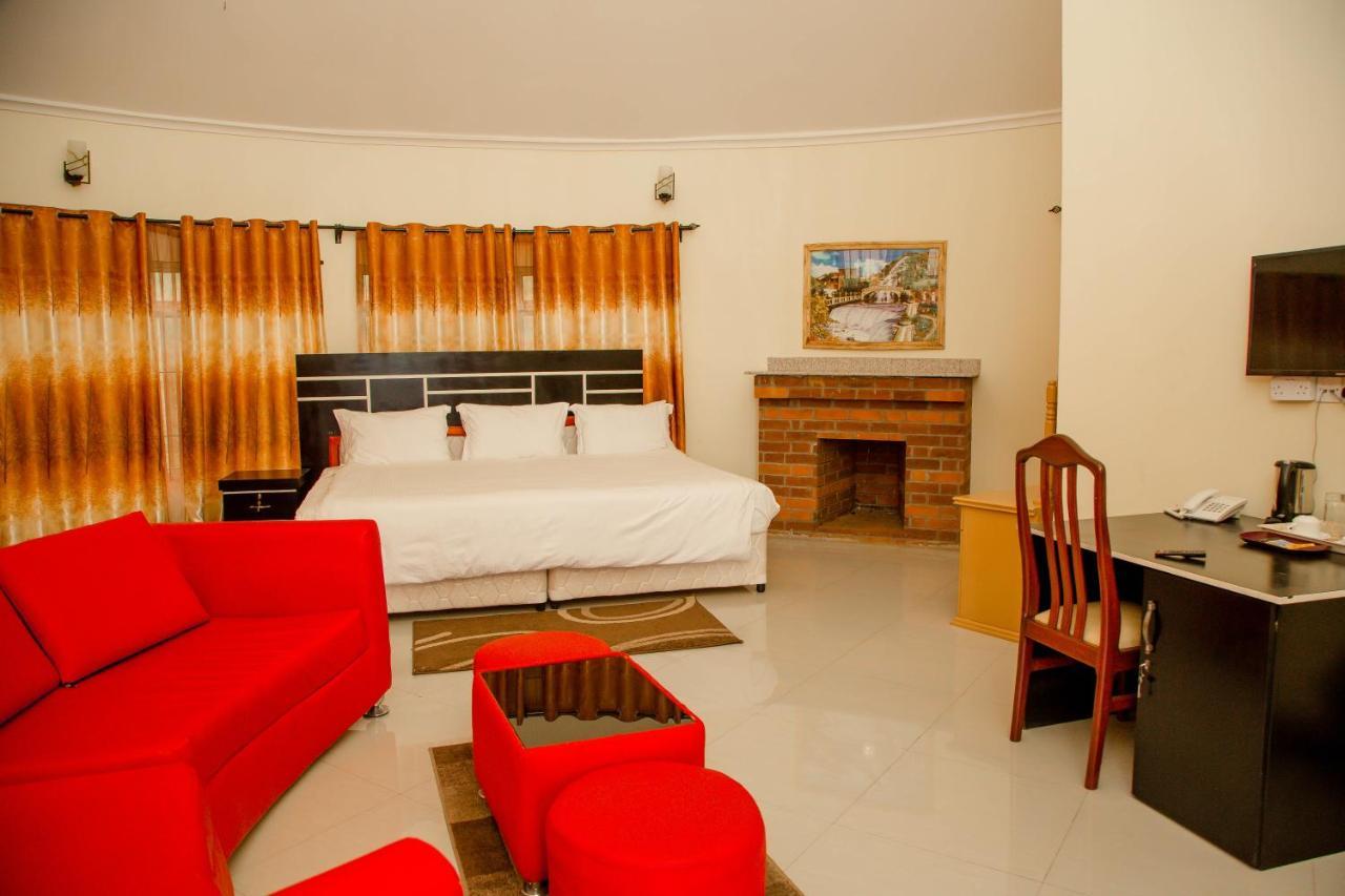 A1 Hotel And Resort Arusha Buitenkant foto