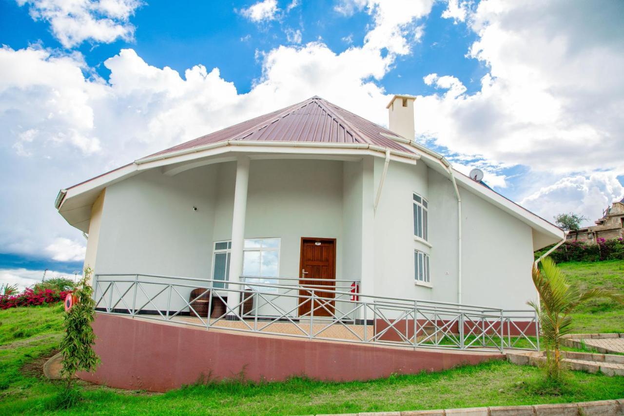 A1 Hotel And Resort Arusha Buitenkant foto