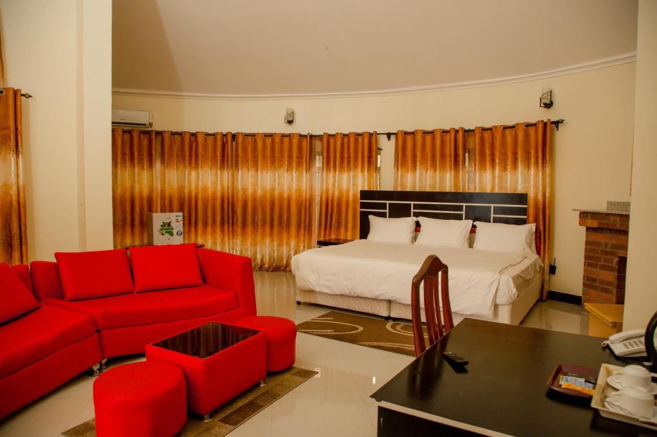 A1 Hotel And Resort Arusha Buitenkant foto