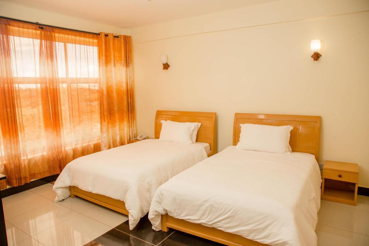 A1 Hotel And Resort Arusha Buitenkant foto