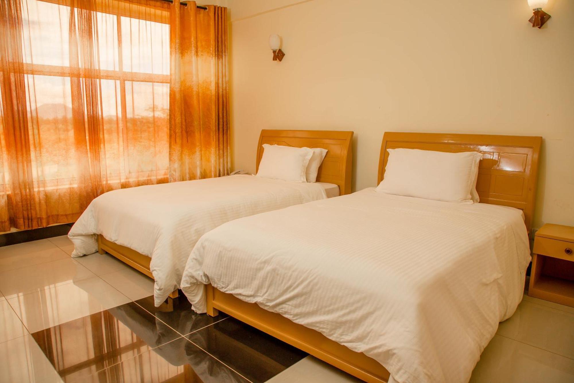 A1 Hotel And Resort Arusha Buitenkant foto