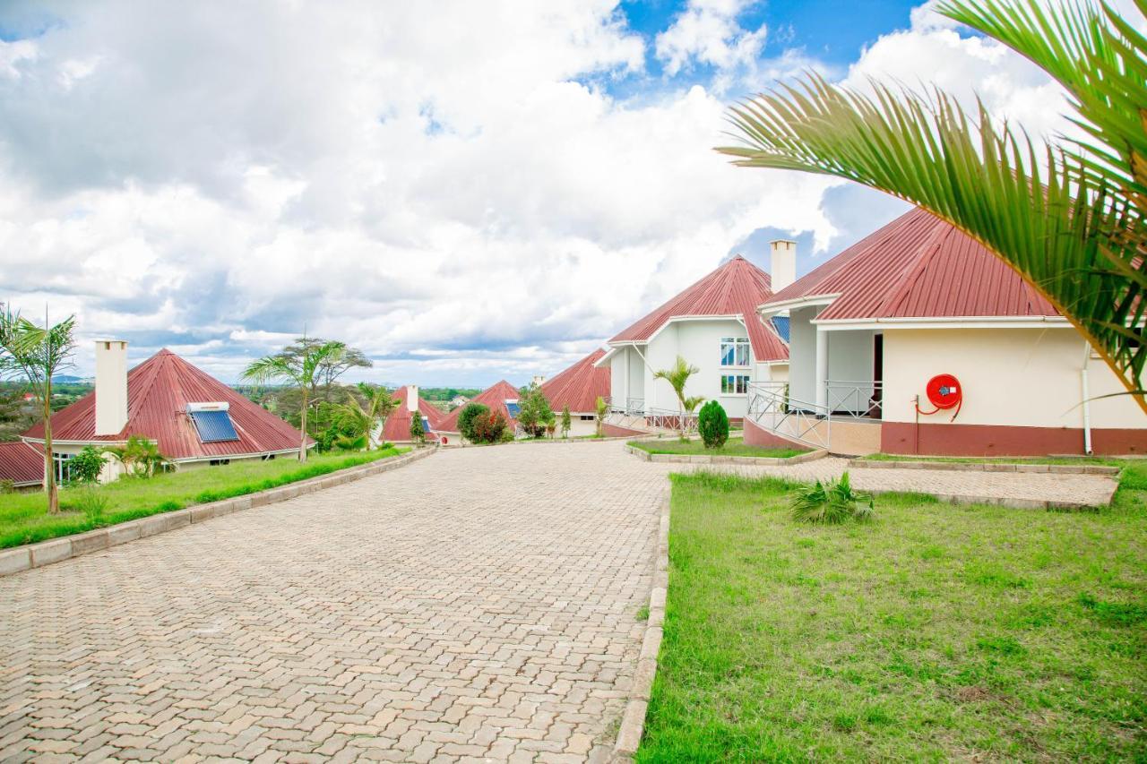 A1 Hotel And Resort Arusha Buitenkant foto